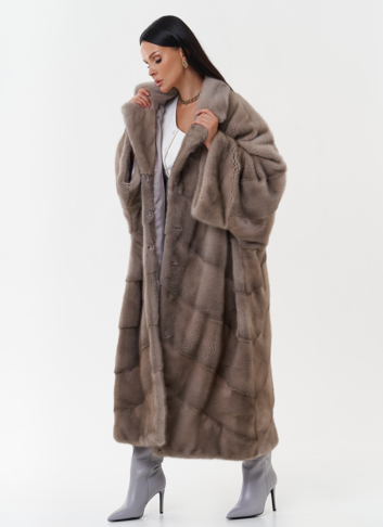 Норковая шуба оверсайз с английским воротником