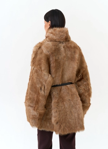 Женская двухсторонняя дубленка фото