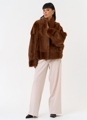 Яркая натуральная дубленка