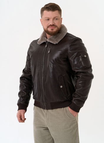 Мужская дубленка коричневого цвета