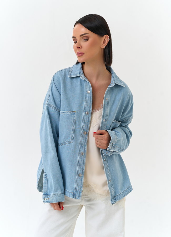 Женская джинсовая куртка рубашка модель № 33129 меха малина