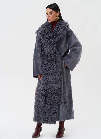 Длинная дубленка из натурального меха