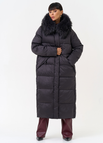 Женский пуховик с капюшоном из меха чернобурки