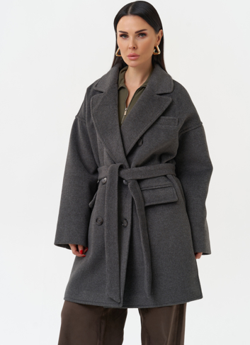 Женское укороченное пальто с поясом