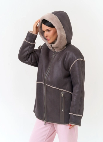 Женская дубленка из эко замши фото