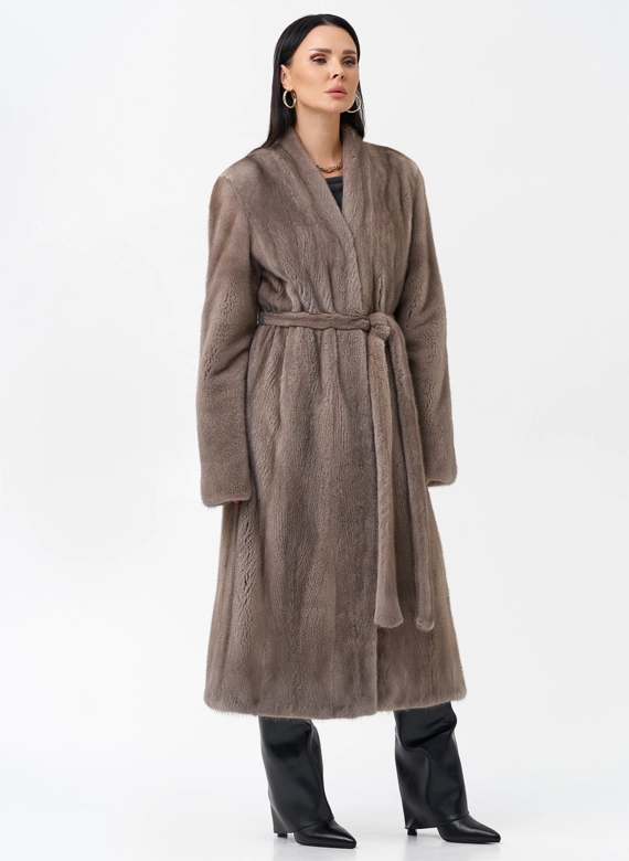 Длинная шуба из норки с поясом