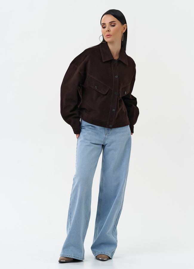 фото Женская куртка из натуральной замши коричневого цвета модель № 30321