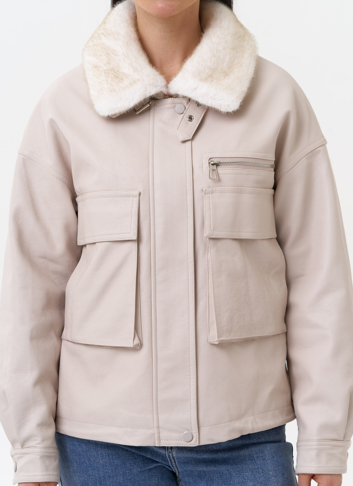 Куртка весенняя из искусственной кожи 