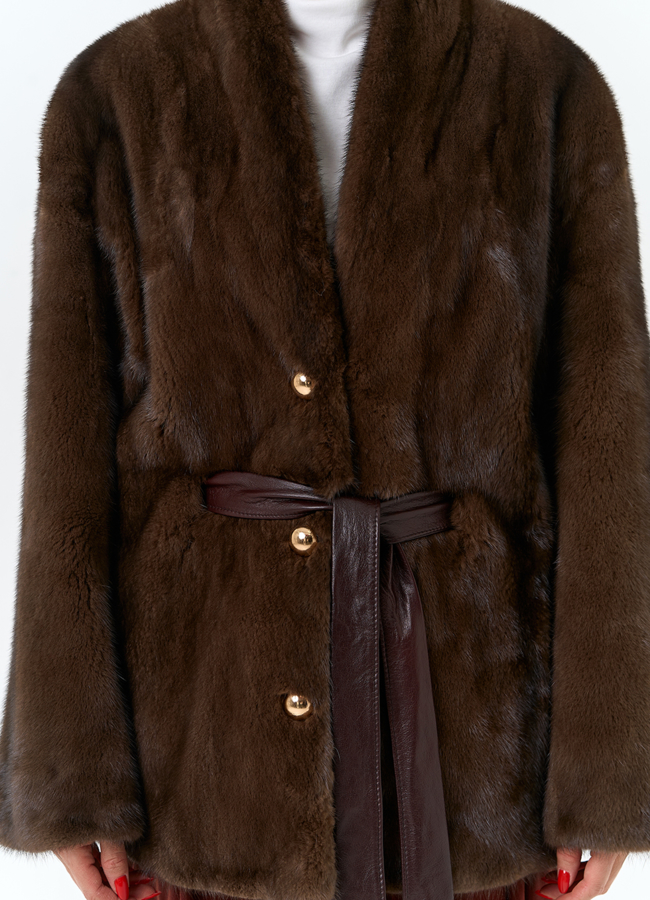 Шуба из меха норки с поясом модель № 32498 универмаг малина