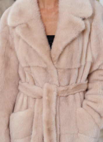 Женская длинная шуба из меха норки