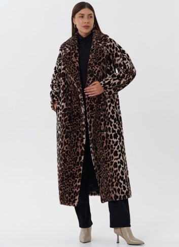 Пальто из эко меха с анималистичным принтом
