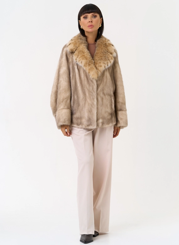 Куртка из меха норки с английским воротником из меха рыси