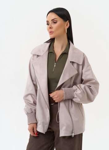 Женская куртка из эко замши с поясом