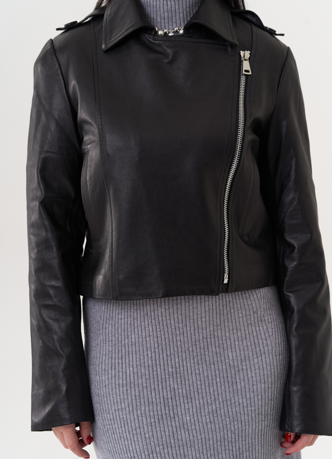 Укороченная куртка из натуральной кожи модель № 26895 универмаг малина