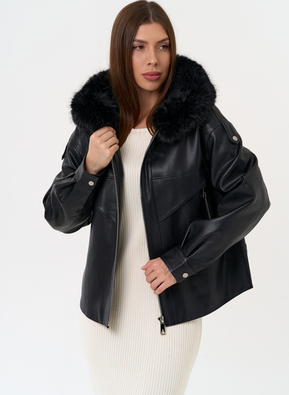 Женская утепленная куртка из эко кожи с поясом