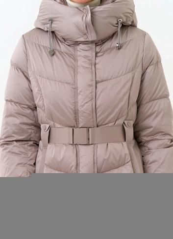 Женский пуховик с капюшоном фото