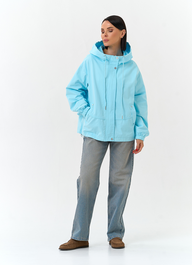 фото Женская ветровка с капюшоном  модель № 33117